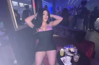 .... TS HOSTING in CARLSBAD NO... - Image 4