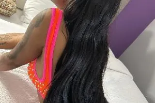 New in town Here for short tim... - Image 1