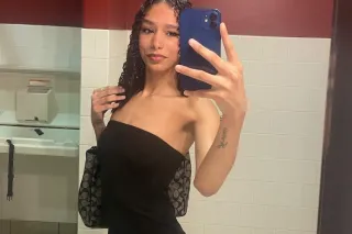 Outcall ONLY 💋 - 19 - Image 1