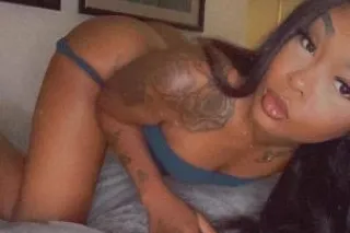 QV SPECIAL NEW IN TOWN SEXY SL... - Image 1