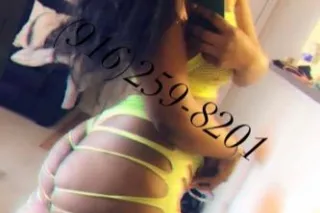 💋 NOT YOUR AVERAGE DEEP THROAT... - Image 2