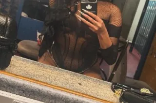 latina - 23 - Image 2