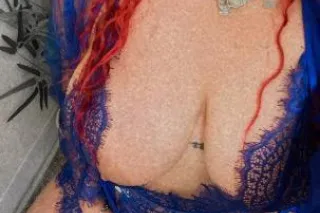 Rebecca - 27 - Image 2