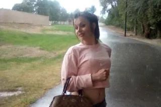 5* top notch bombshell cum see... - Image 3